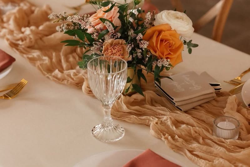 Table setting by Celebrate Event Rentals, Bigfork Montana